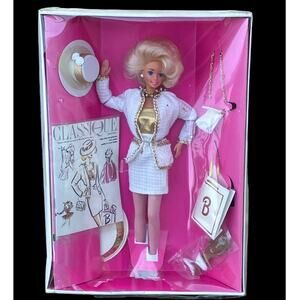 1993 Classique City Style Mattel Vintage Barbie Designer Doll Limited Edition